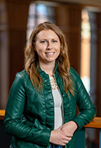 Photo of Sara Snyder